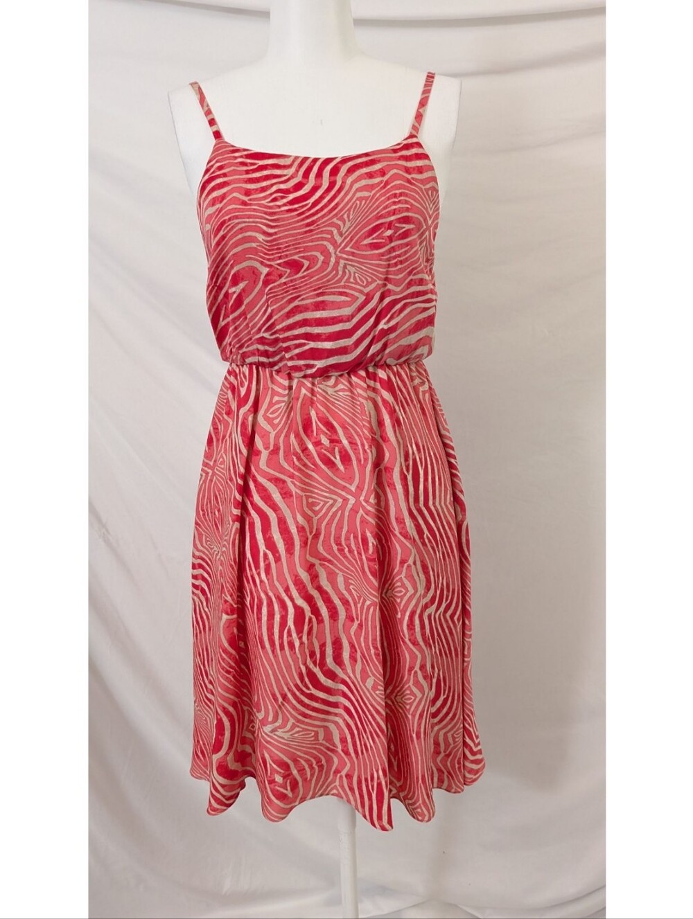 Alice + Olivia x Scoop stretch silk dress